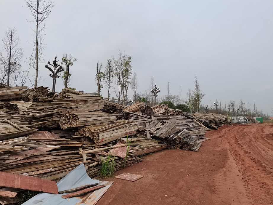 廢舊建筑工程周轉材料拍賣(mài)